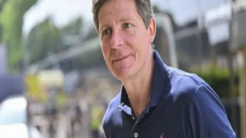 黄老板醉酒中断阿莫林采访，现认真反思悔过自新